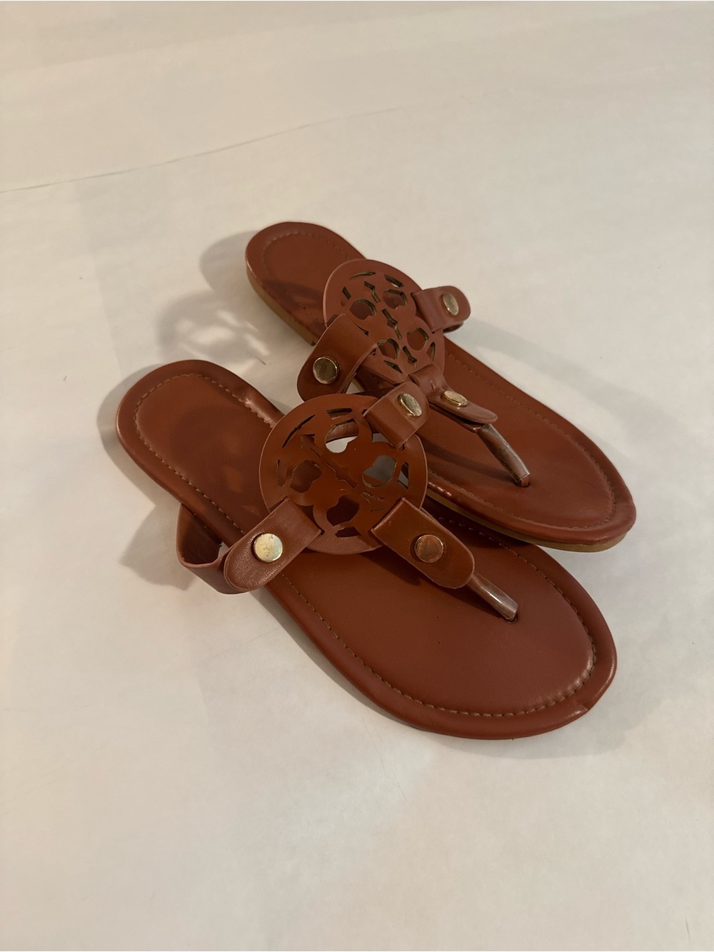 Women's Brown Leather Cutout Toe-Post Sandals